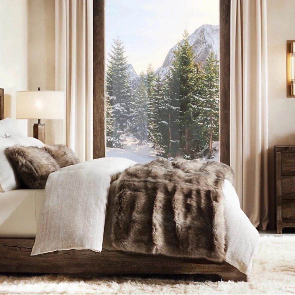 FAUX FUR THROW
